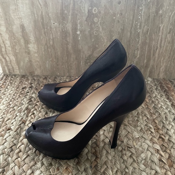 Prada peep toe heels size 37.5 - worn twice - Picture 3 of 4
